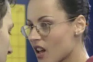 欧美夫妻丝袜3p